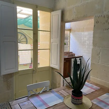 Casa de Férias Vella - 2 Bedroom House Gozo